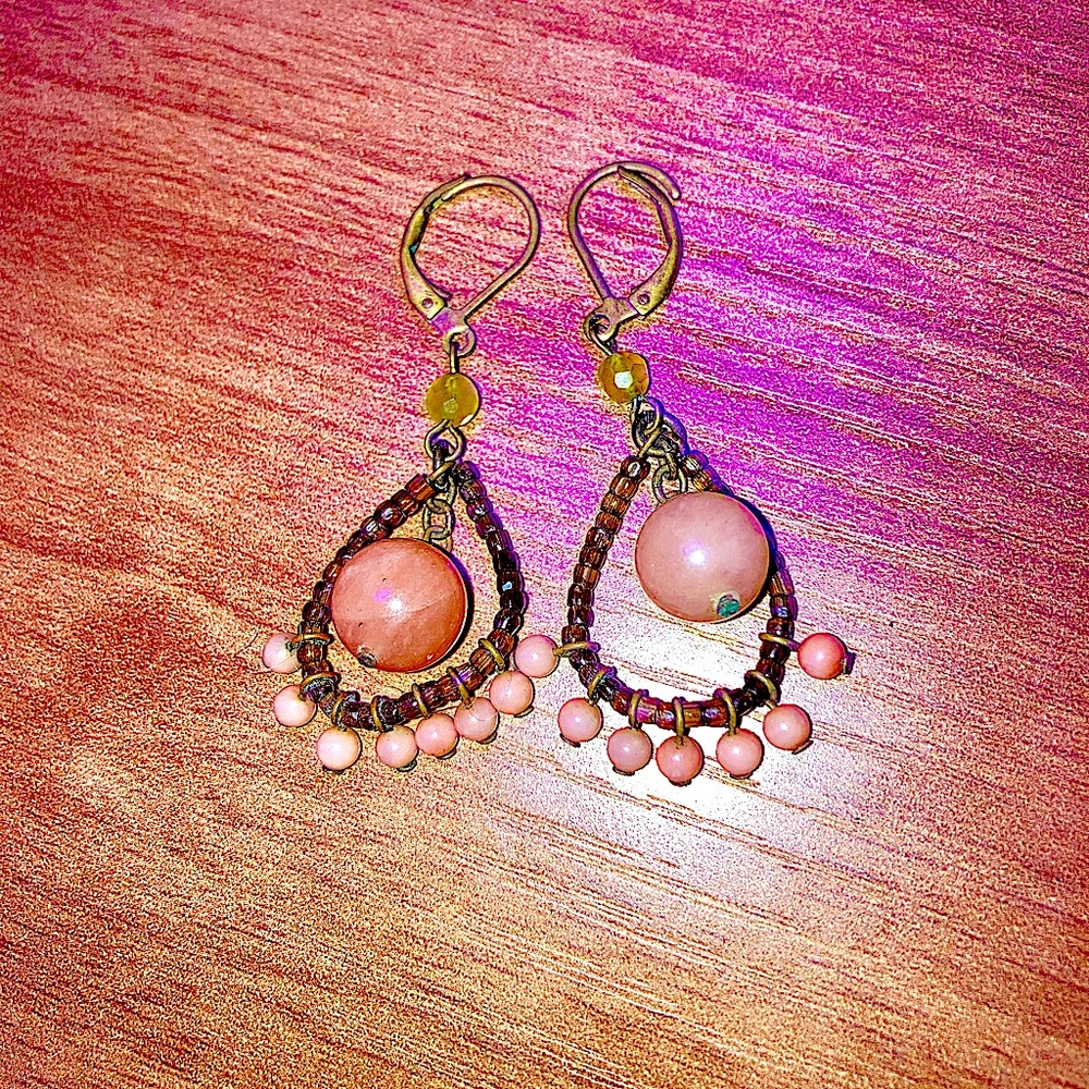 Retro style dangling earrings